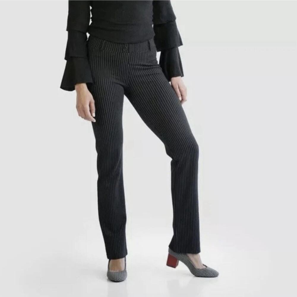 Betabrand Black Pinstripe Yoga Dress Pant Pull-On Straight Leg Sz Medium Petite